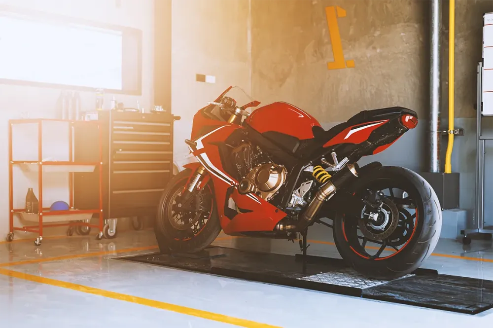 Mécanique moto à Osséja